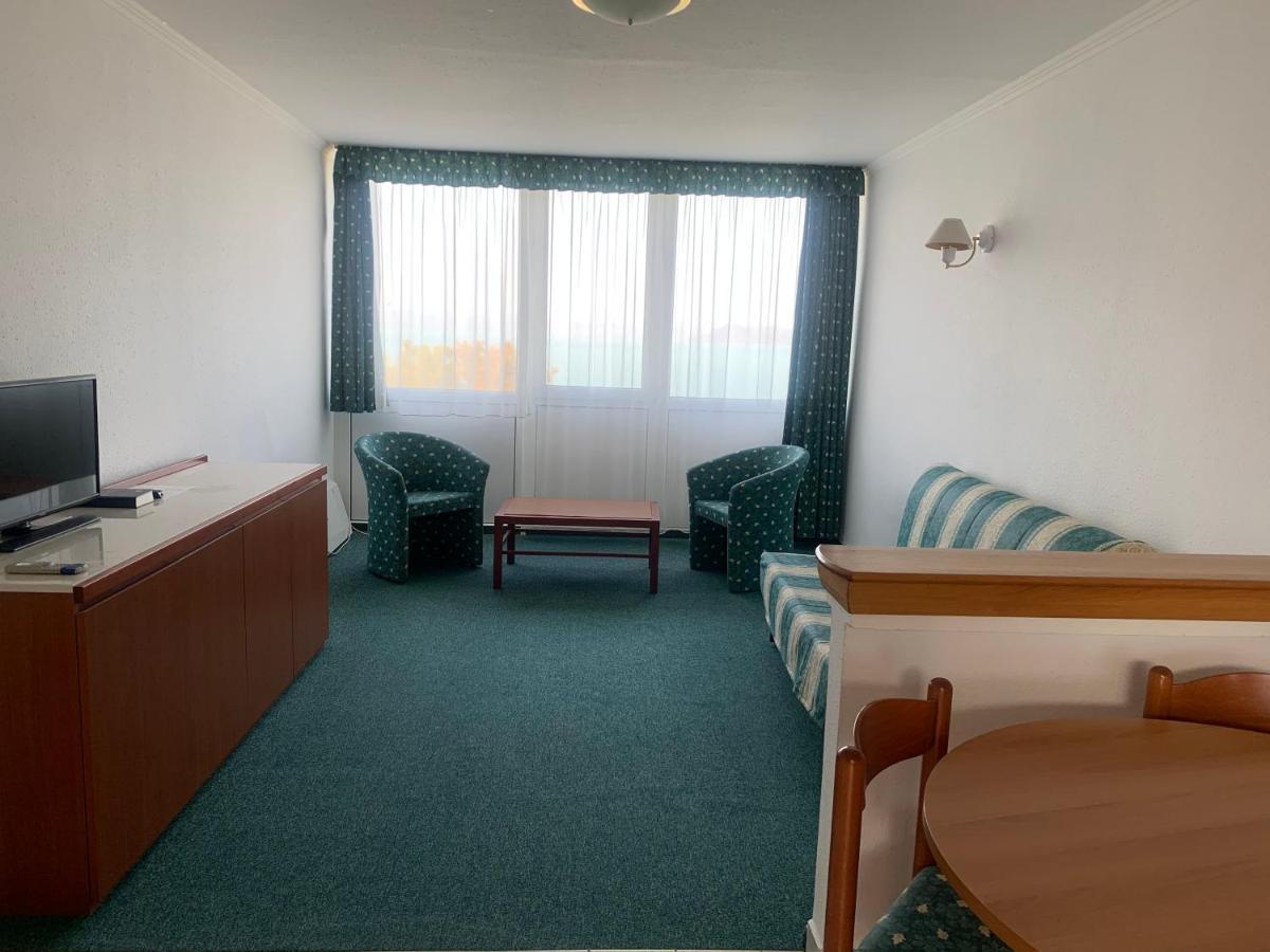 Riviera Park Hotel Balatonföldvár Εξωτερικό φωτογραφία