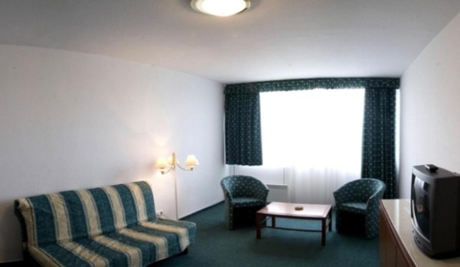 Riviera Park Hotel Balatonföldvár Δωμάτιο φωτογραφία